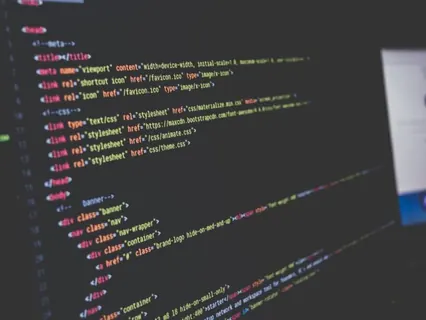 Computador em destaque