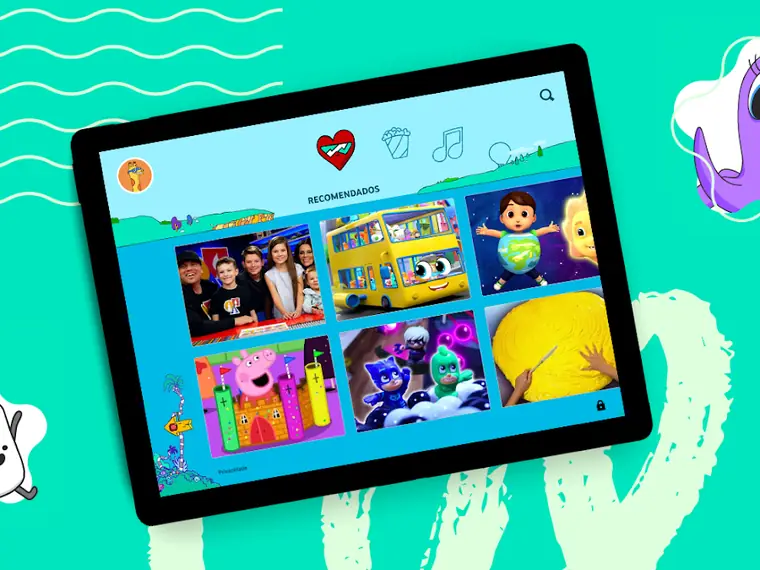 Tablet com aplicativo infantil colorido